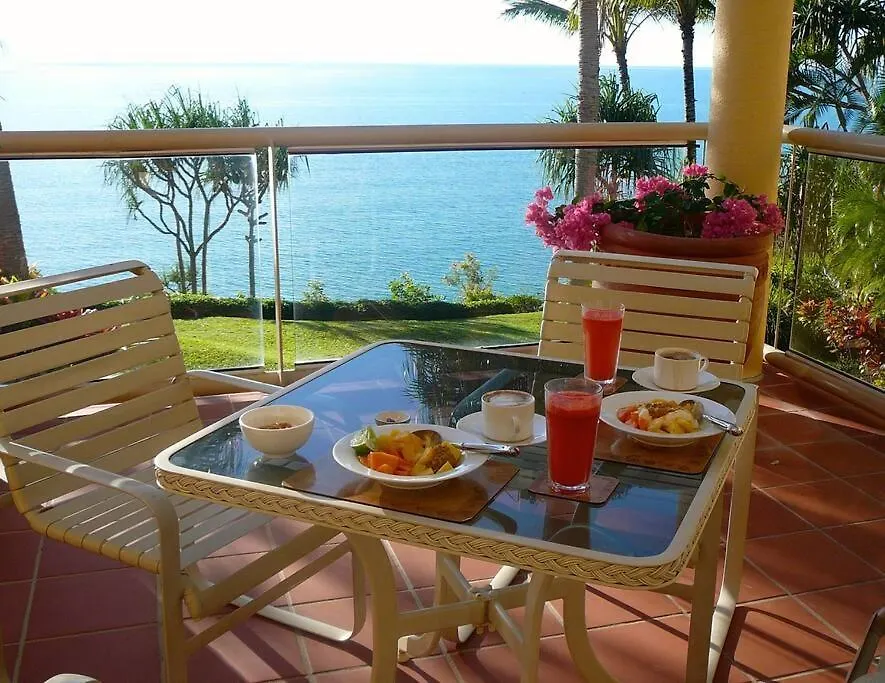 Hill Apartment No.6 - Stunning Coral Sea Views ميناء دوغلاس
