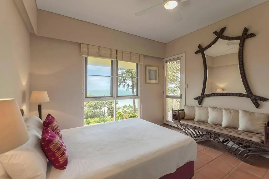 Hill Apartment No.6 - Stunning Coral Sea Views Port Douglas